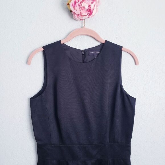 Banana‎ Republic Little Black Dress - Picture 3 of 8